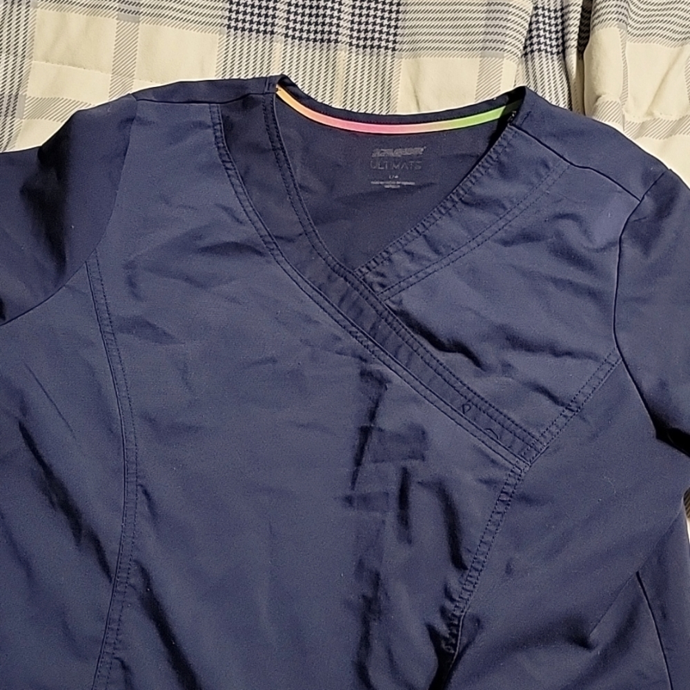 Starscrub top